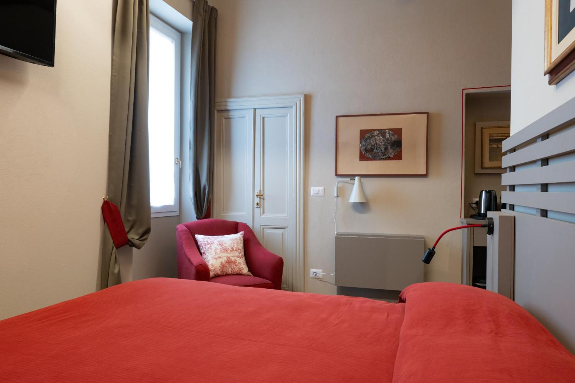 Borgo35 Hotel Parma Bagian luar foto