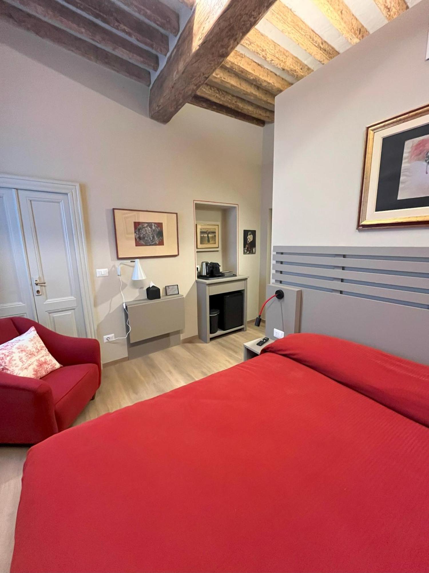 Borgo35 Hotel Parma Bagian luar foto