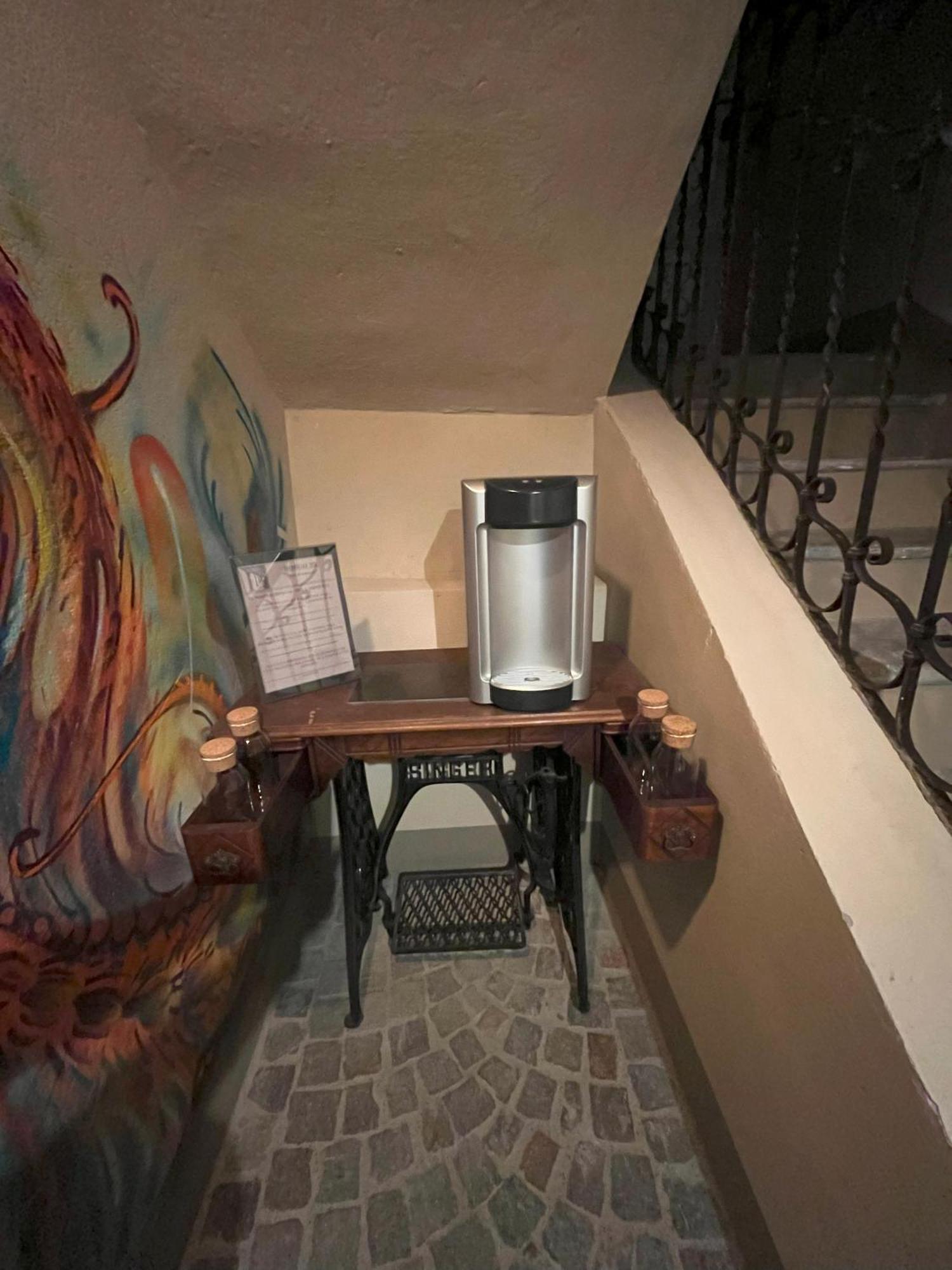 Borgo35 Hotel Parma Bagian luar foto