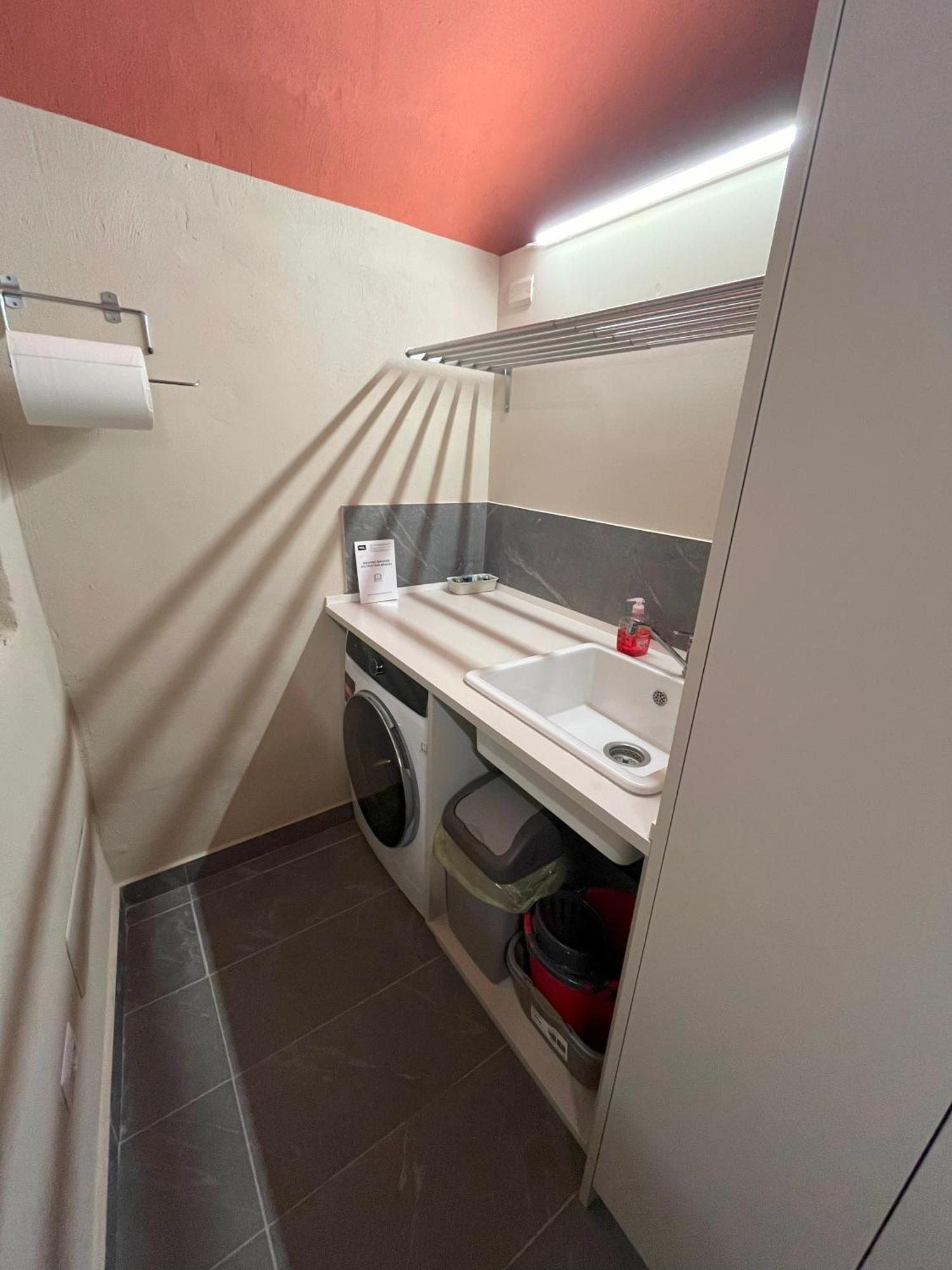 Borgo35 Hotel Parma Bagian luar foto