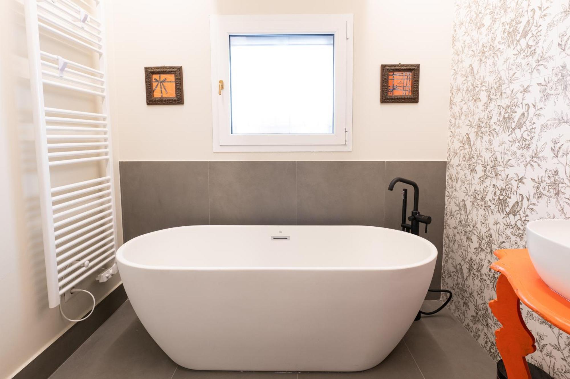 Borgo35 Hotel Parma Bagian luar foto
